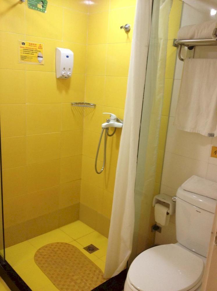 Home Inn Guangzhou Middle Jiefang Road Gongyuanqian Metro Station Exterior foto