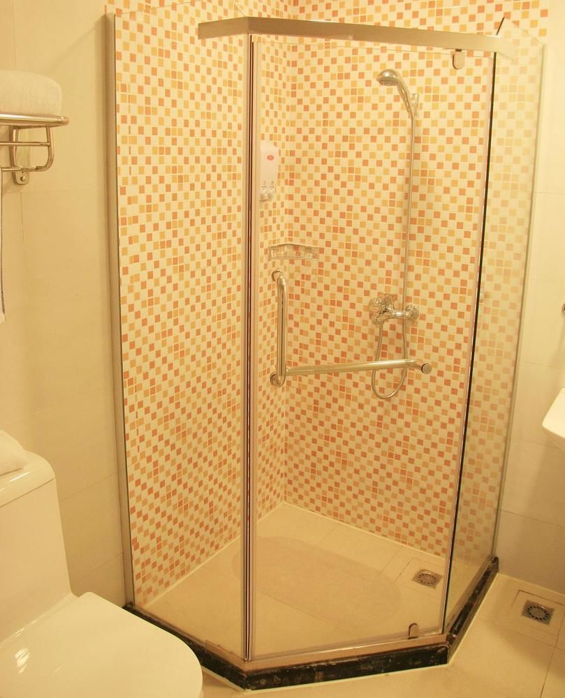 Home Inn Guangzhou Middle Jiefang Road Gongyuanqian Metro Station Exterior foto