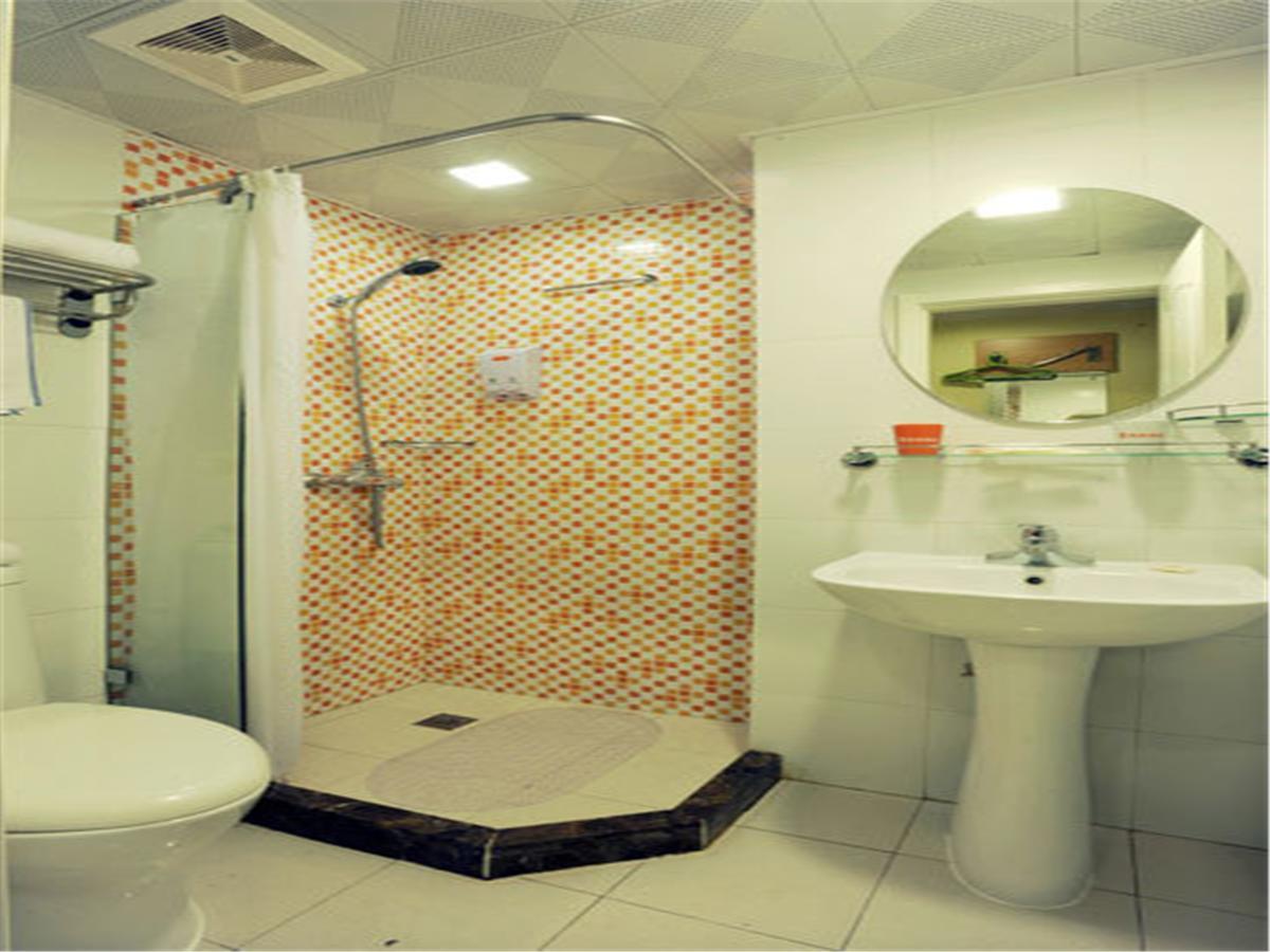 Home Inn Guangzhou Middle Jiefang Road Gongyuanqian Metro Station Exterior foto